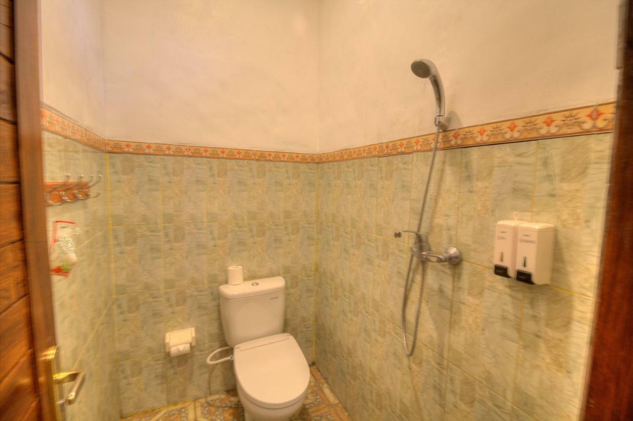 Arys Guest House Sakti ภายนอก รูปภาพ